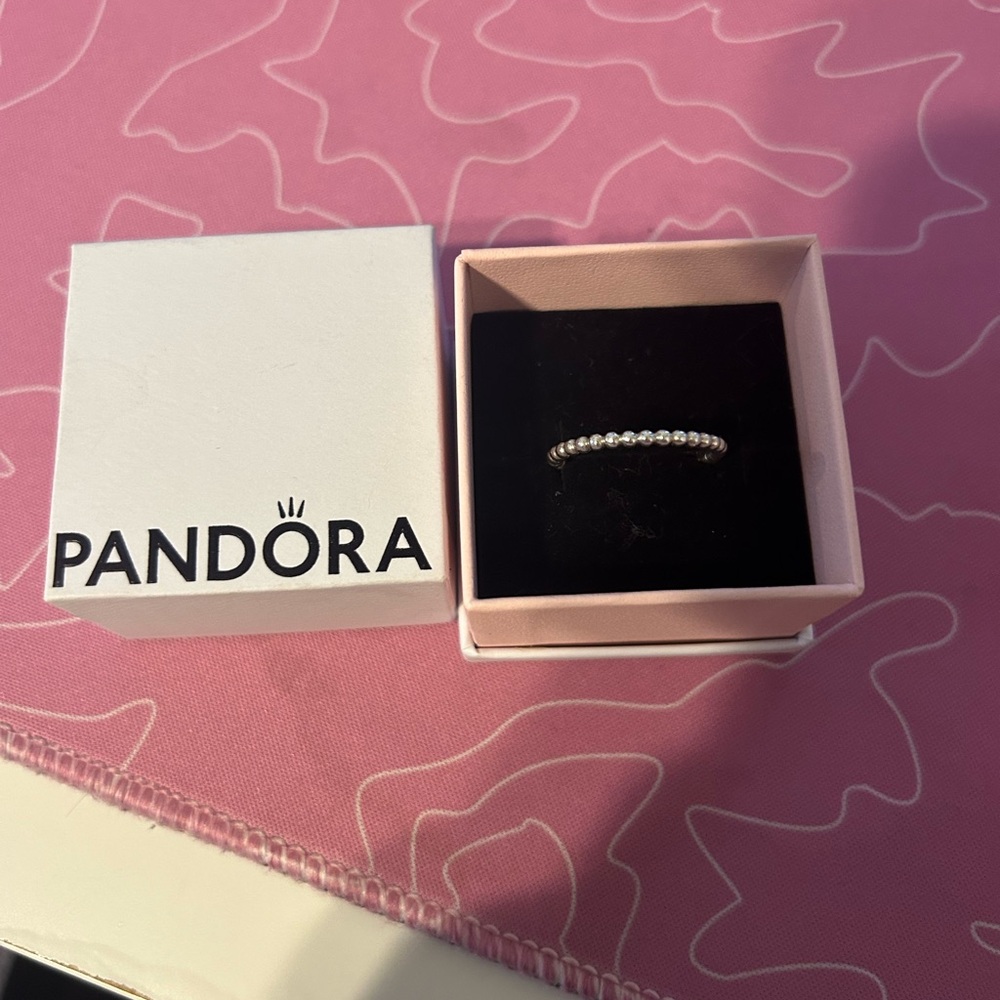 Pandora beaded ring - silver - barley worn! - size 9